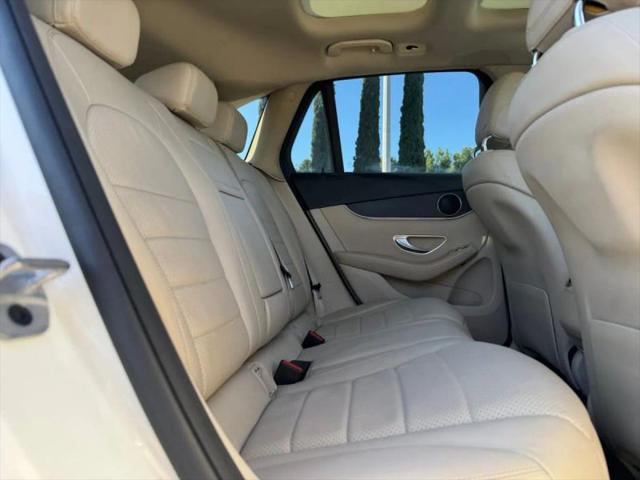 2022 Mercedes-Benz GLC SUV