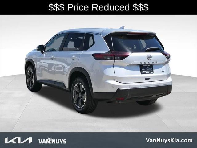 2024 Nissan Rogue SV FWD