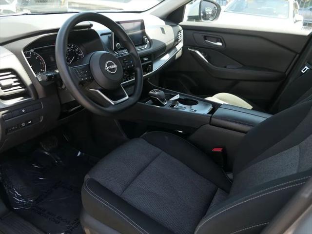 2024 Nissan Rogue SV FWD
