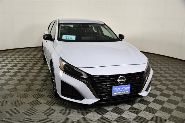 2024 Nissan Altima SR FWD