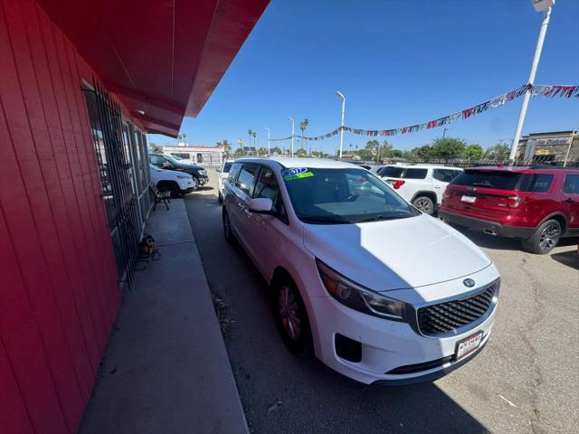2017 Kia Sedona LX