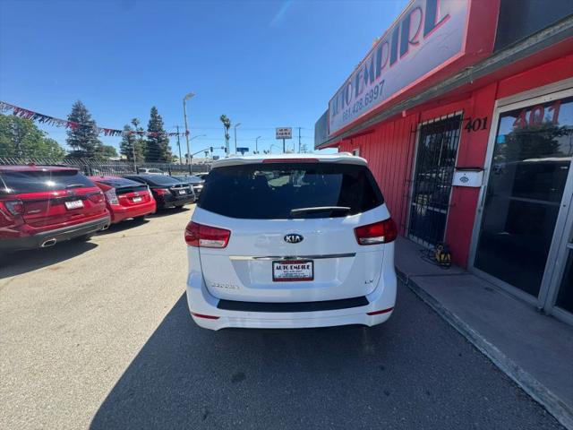 2017 Kia Sedona LX