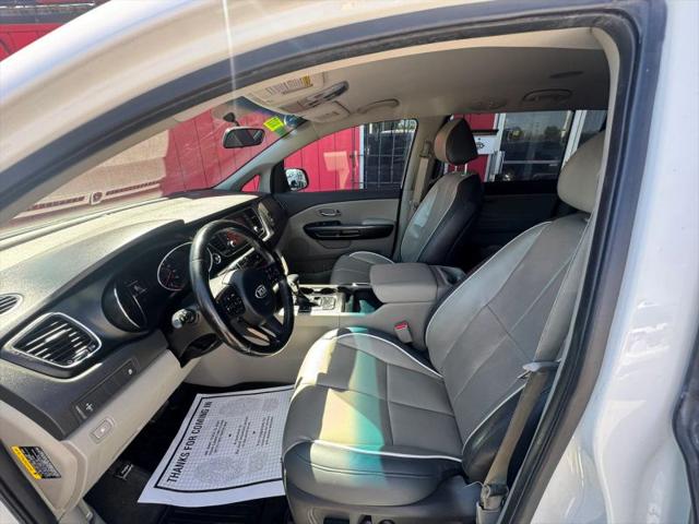 2017 Kia Sedona LX