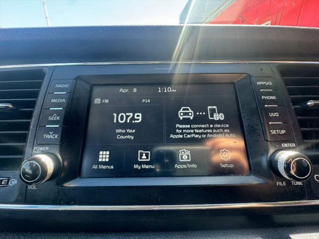 2017 Kia Sedona LX