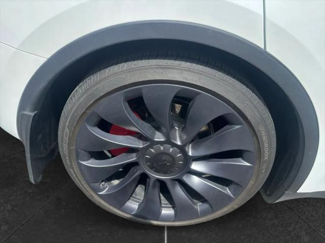 2024 Tesla Model Y Performance Dual Motor All-Wheel Drive