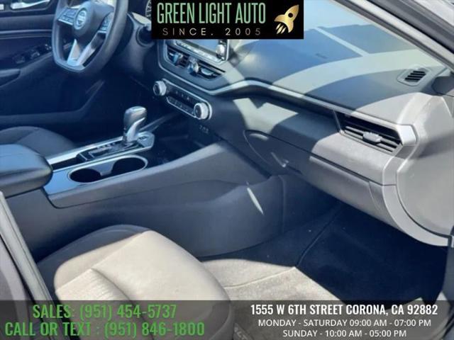 2021 Nissan Altima SV FWD