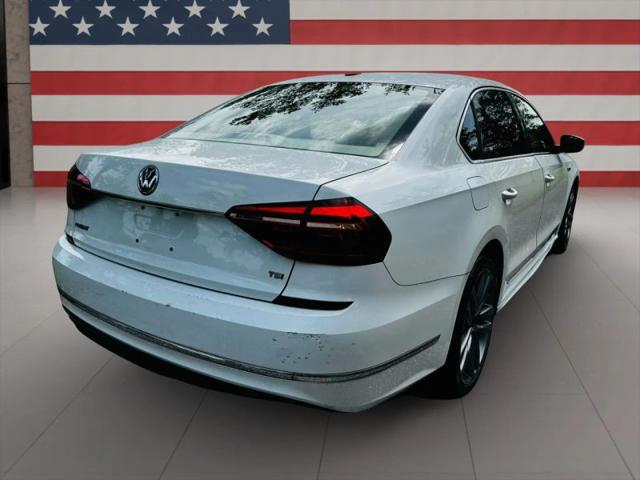 2017 Volkswagen Passat 1.8T R-Line