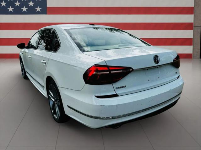 2017 Volkswagen Passat 1.8T R-Line