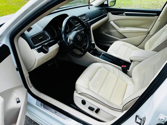 2017 Volkswagen Passat 1.8T R-Line