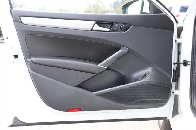 2020 Volkswagen Passat 2.0T SE