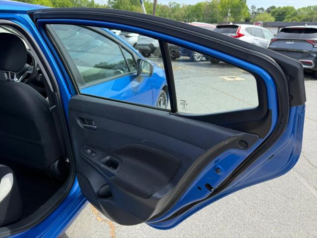 2021 Nissan Versa SV Xtronic CVT