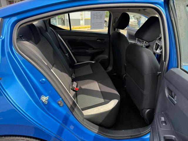 2021 Nissan Versa SV Xtronic CVT