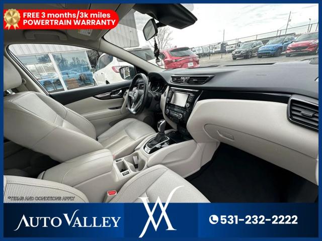 2022 Nissan Rogue Sport SL AWD Xtronic CVT