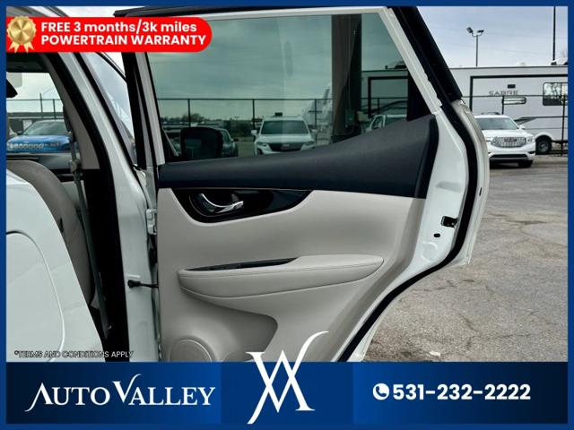 2022 Nissan Rogue Sport SL AWD Xtronic CVT