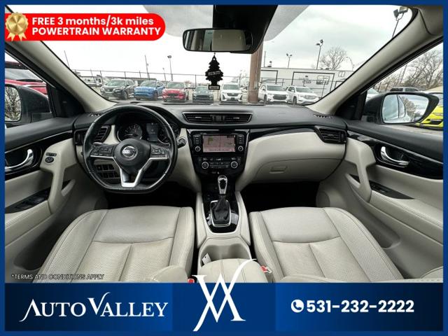 2022 Nissan Rogue Sport SL AWD Xtronic CVT