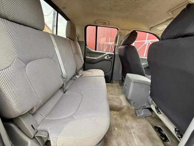 2017 Nissan Frontier SV