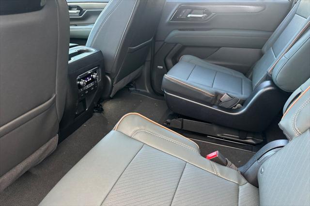 2026 GMC Yukon XL 4WD AT4