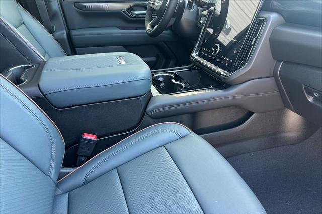 2026 GMC Yukon XL 4WD AT4