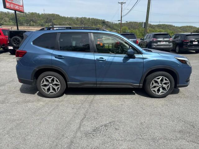 2023 Subaru Forester Premium