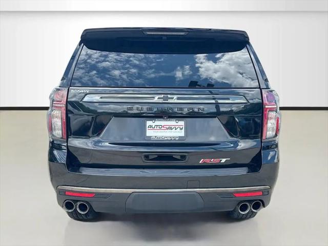 2022 Chevrolet Suburban 4WD RST