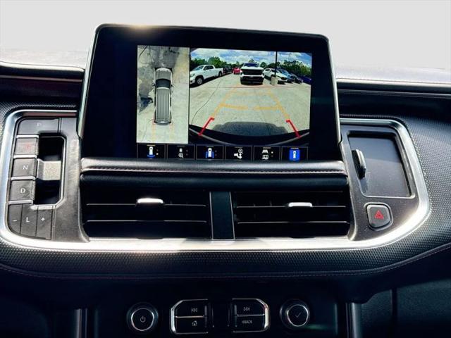 2022 Chevrolet Suburban 4WD RST
