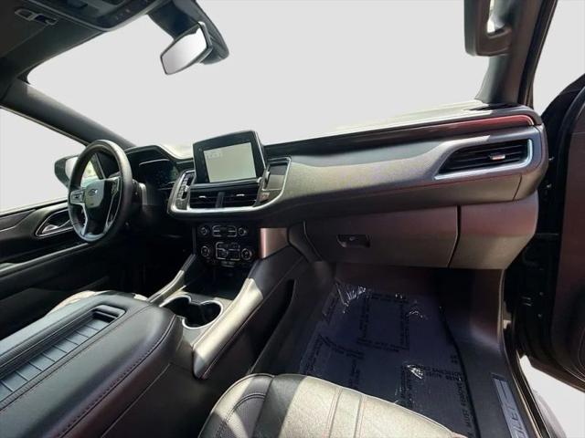 2022 Chevrolet Suburban 4WD RST