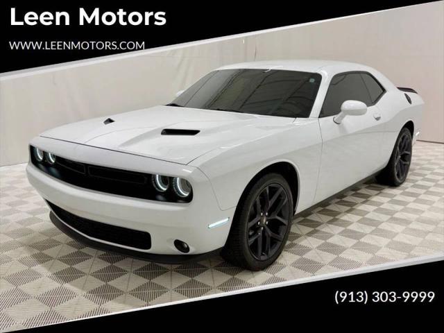 2020 Dodge Challenger SXT for sale in Merriam, KS