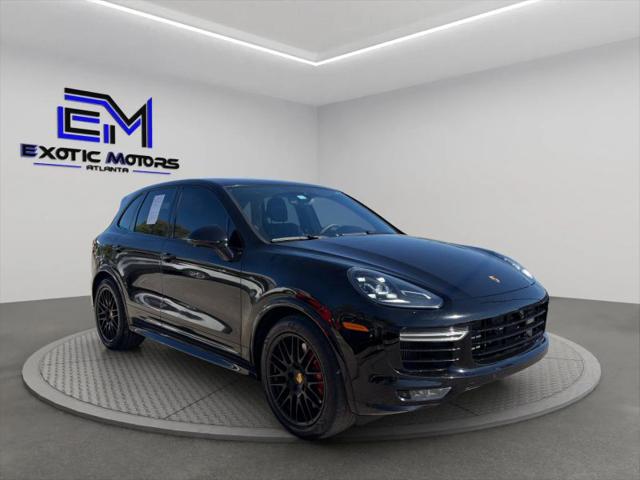 2017 Porsche Cayenne GTS