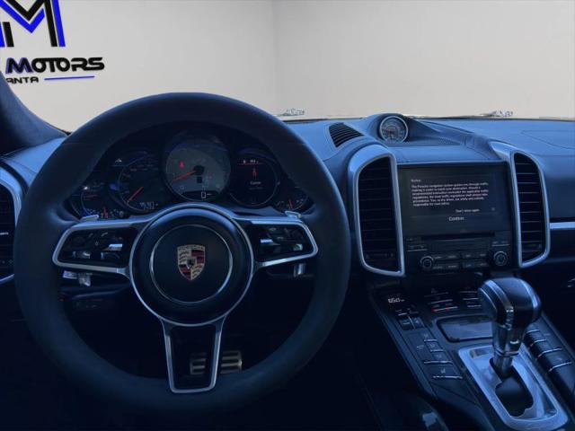 2017 Porsche Cayenne GTS