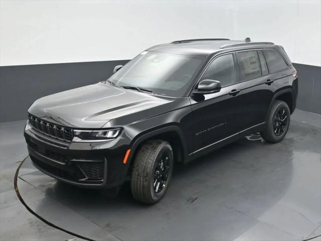 2026 Jeep Grand Cherokee Altitude 4x4