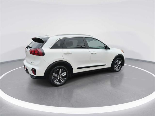 2022 Kia Niro LXS SE