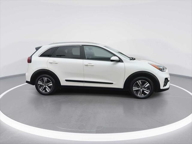 2022 Kia Niro LXS SE