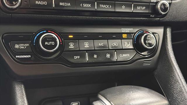 2022 Kia Niro LXS SE