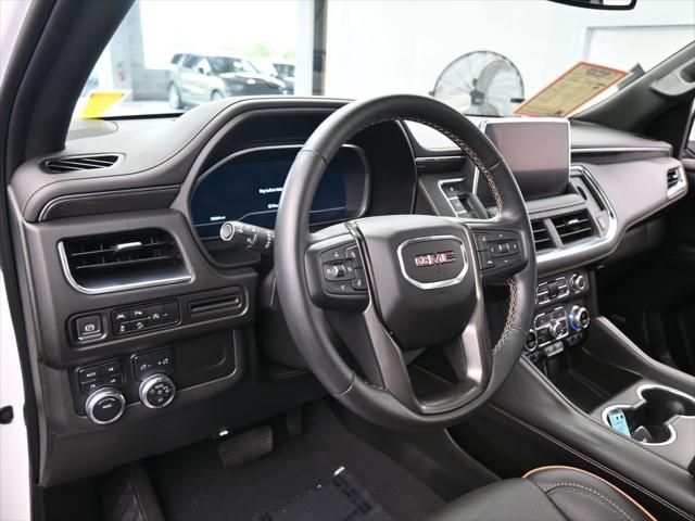 2023 GMC Yukon XL 4WD AT4