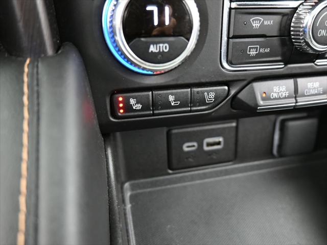 2023 GMC Yukon XL 4WD AT4