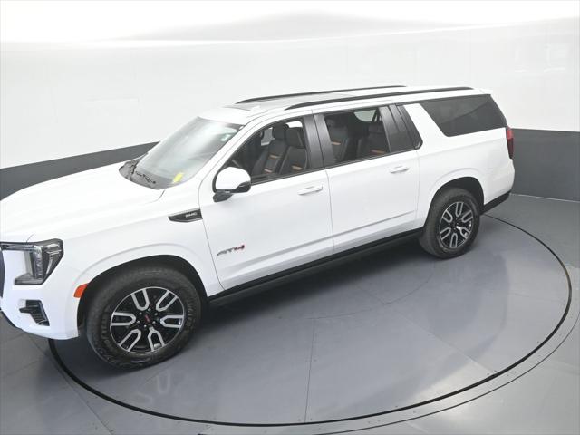 2023 GMC Yukon XL 4WD AT4