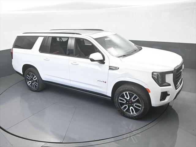 2023 GMC Yukon XL 4WD AT4