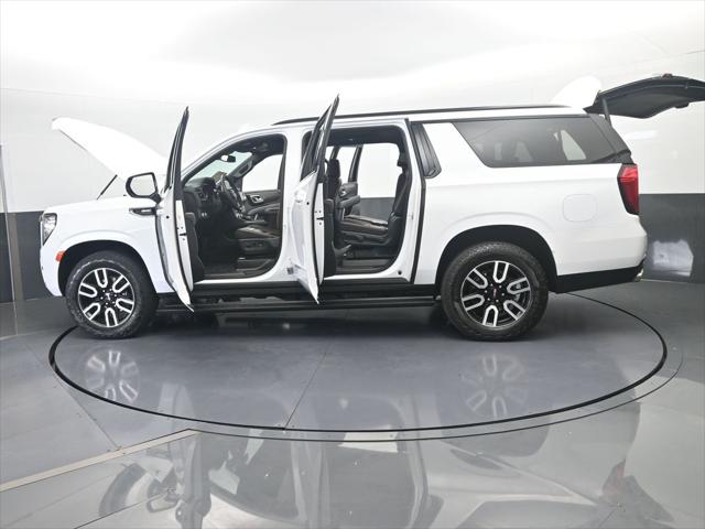 2023 GMC Yukon XL 4WD AT4