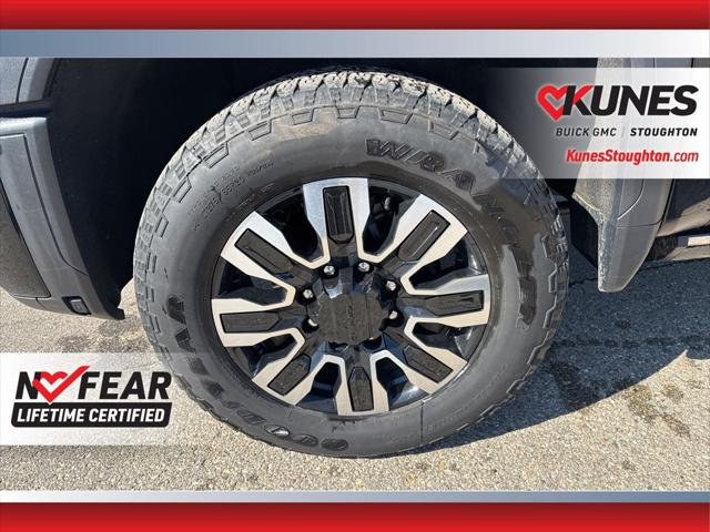 2025 GMC Sierra 3500HD 4WD Crew Cab Standard Bed Denali Ultimate