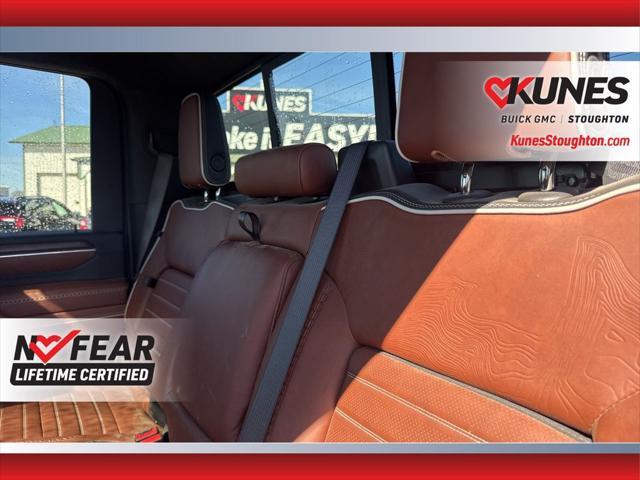 2025 GMC Sierra 3500HD 4WD Crew Cab Standard Bed Denali Ultimate