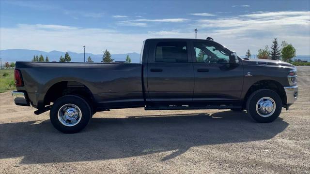2026 Ram 3500 Tradesman Crew Cab 4x4 8' Box