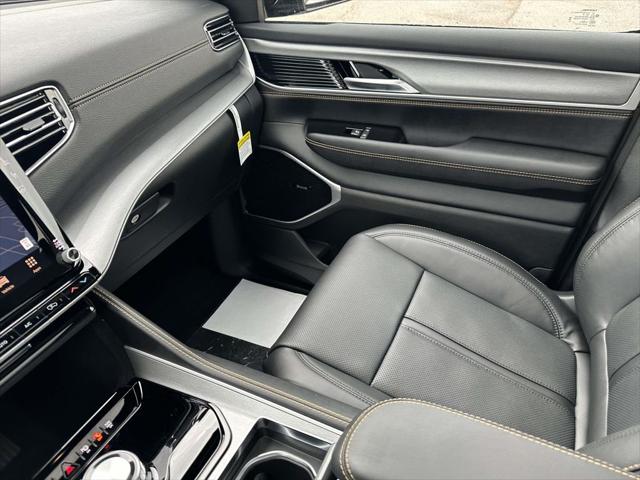 2026 Jeep Grand Wagoneer L 4x4