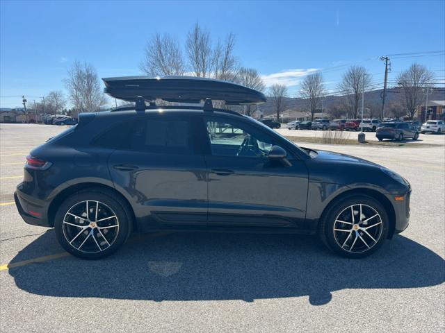 2023 Porsche Macan AWD