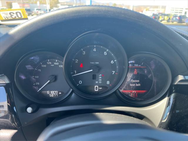 2023 Porsche Macan AWD