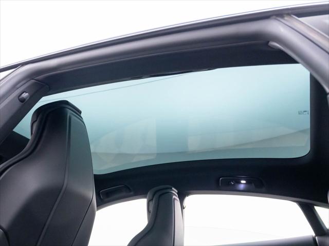 2026 Porsche Taycan 4