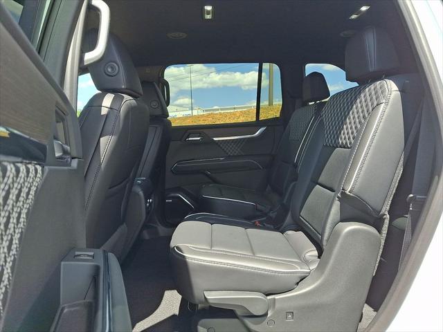 2026 GMC Acadia Denali AWD