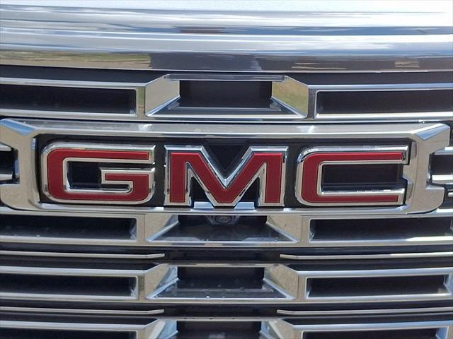 2026 GMC Acadia Denali AWD