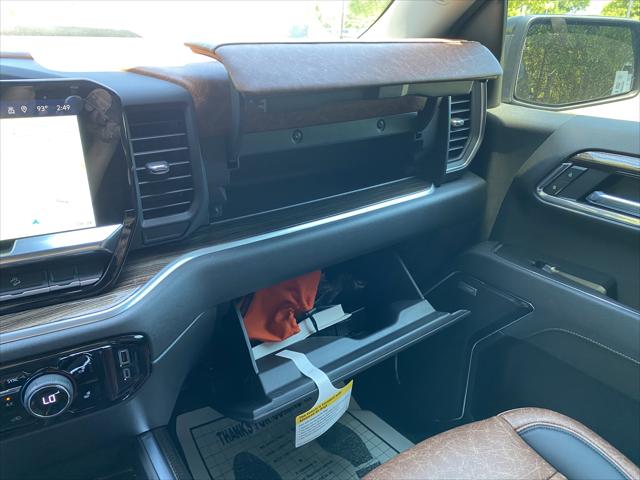 2026 Chevrolet Silverado 1500 4WD Crew Cab Short Bed LT Trail Boss