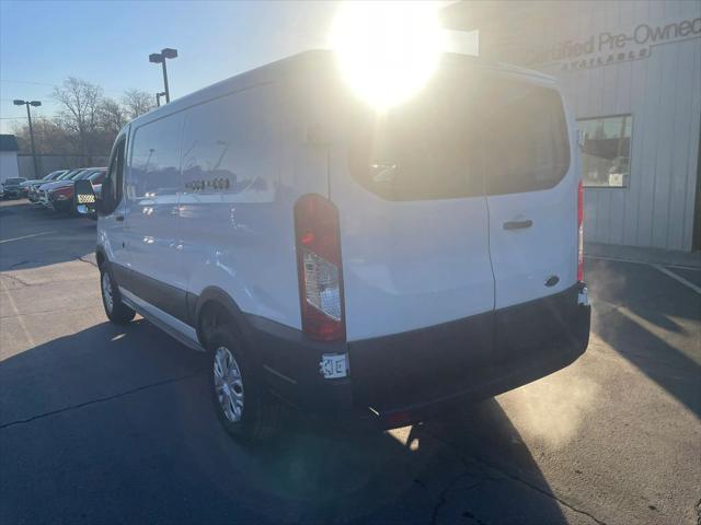 2018 Ford Transit Low Roof w/60/40 Side Door w/RWB Van 3D