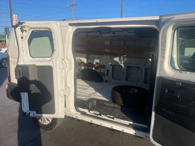 2018 Ford Transit Low Roof w/60/40 Side Door w/RWB Van 3D